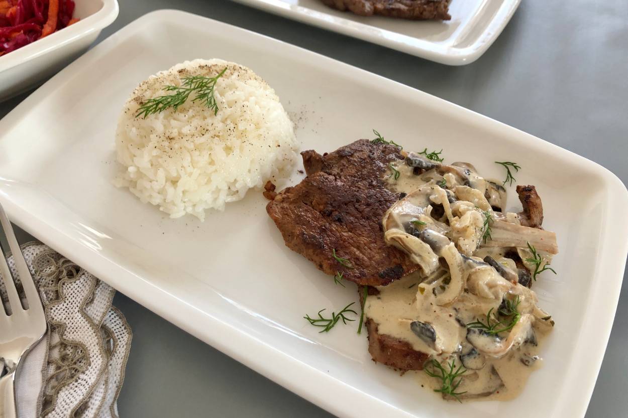 Mantar Soslu Steak